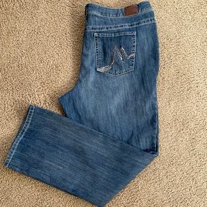 Maurices Jeans Size 24W Long bootcut